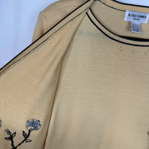 Vintage Alfred Dunner‎ Grandmacore Sz PLarge Yellow Cardigan Floral Embroidery - Picture 7 of 8